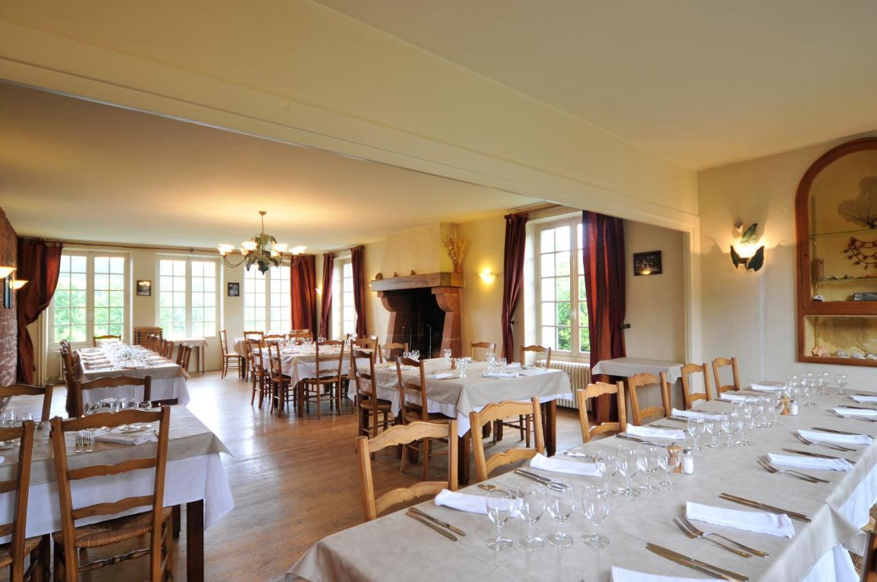 ホテル Le Relais St Jacques コロンジュ＝ラ＝ルージュ エクステリア 写真