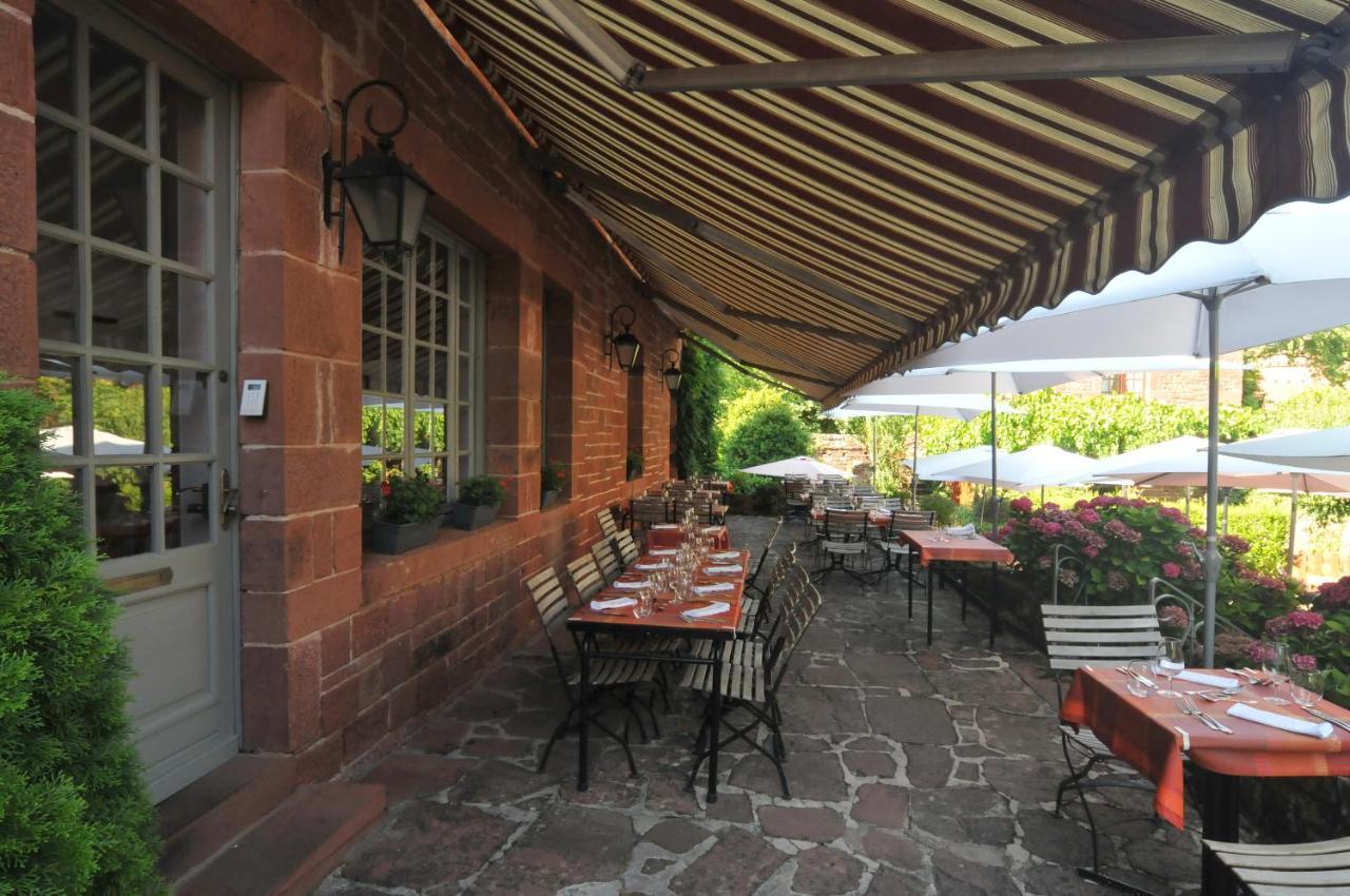 ホテル Le Relais St Jacques コロンジュ＝ラ＝ルージュ エクステリア 写真